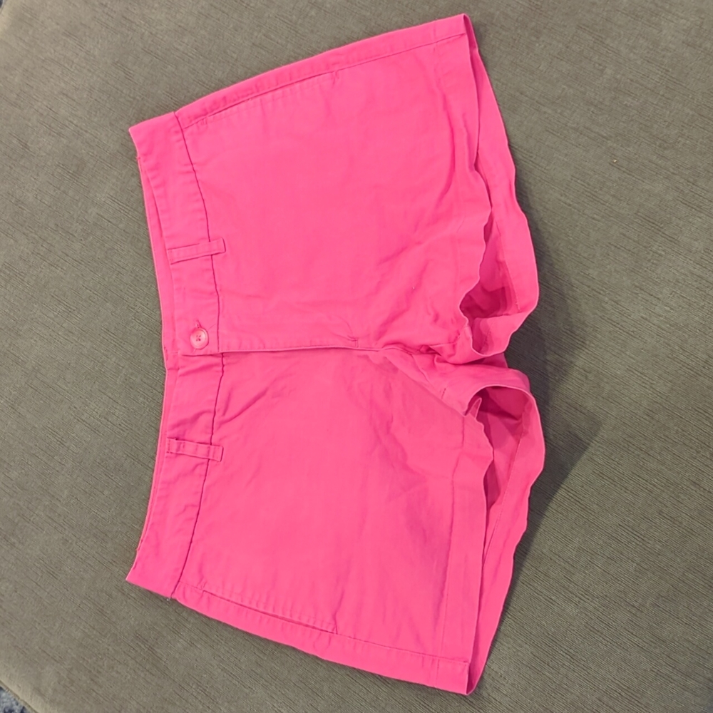 Women's pink khaki shorts